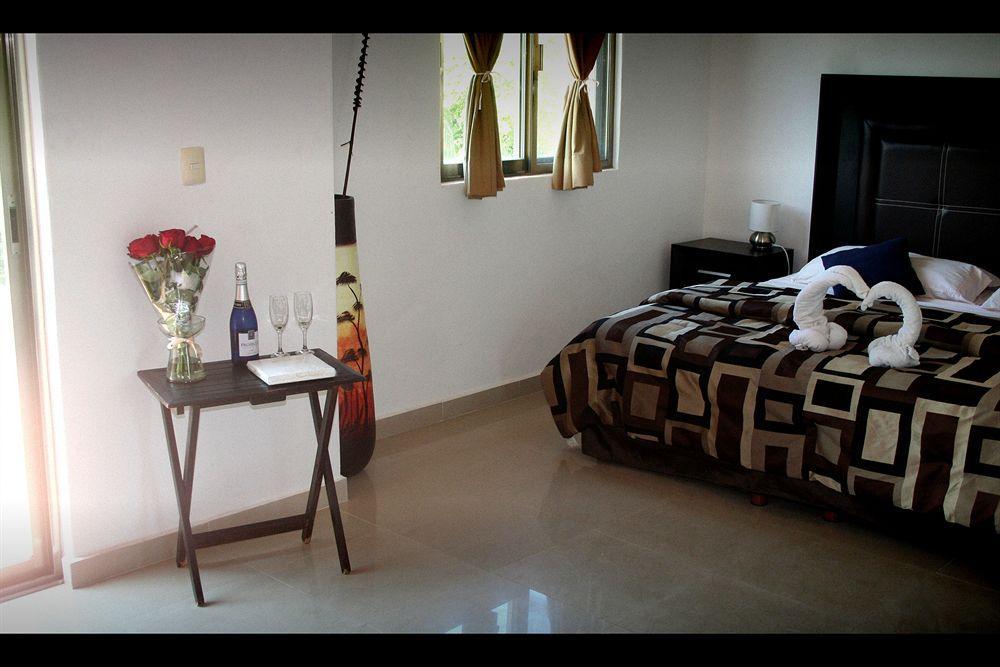 פורטו אוונטורס Villas Picalu Lodge מראה חיצוני תמונה