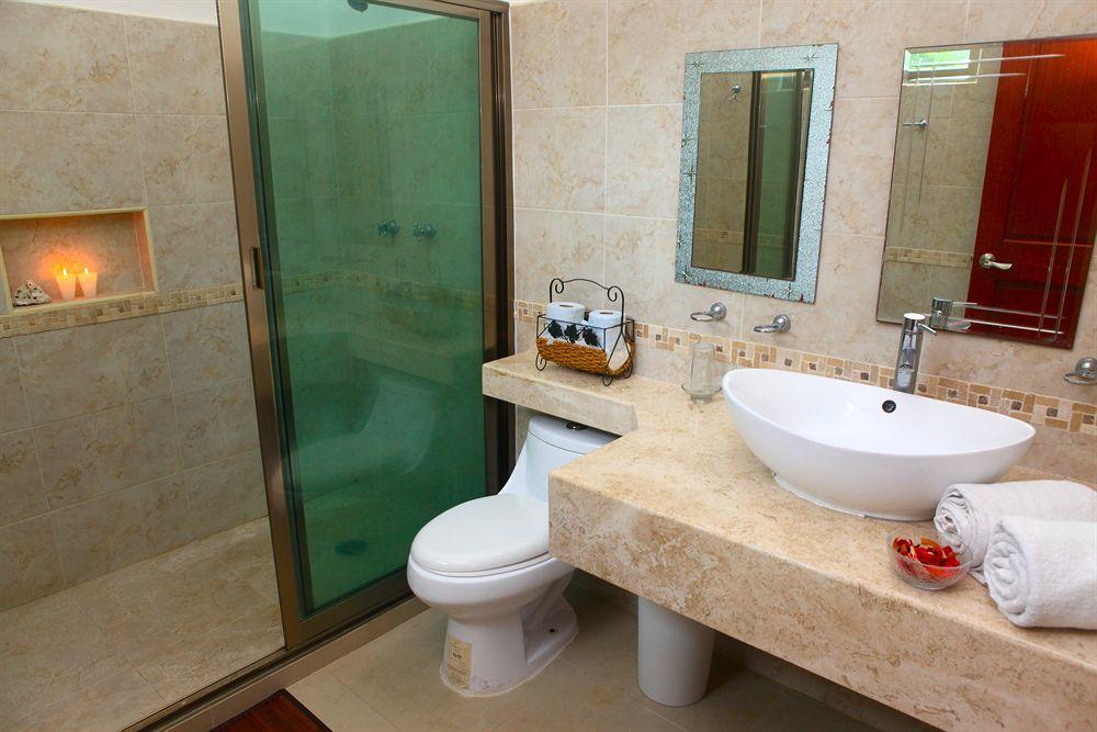פורטו אוונטורס Villas Picalu Lodge מראה חיצוני תמונה